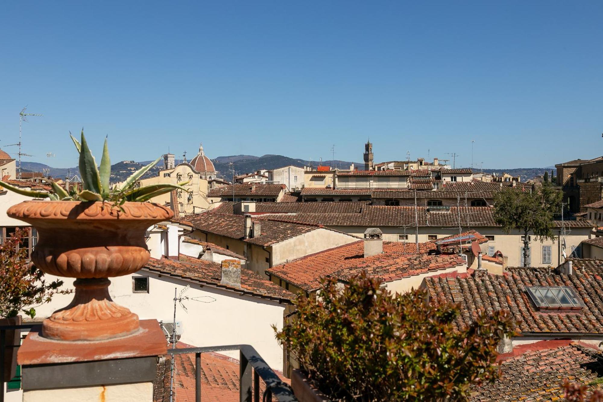 Ferienwohnung Borgo Tegolaio Terrace Florenz Exterior foto