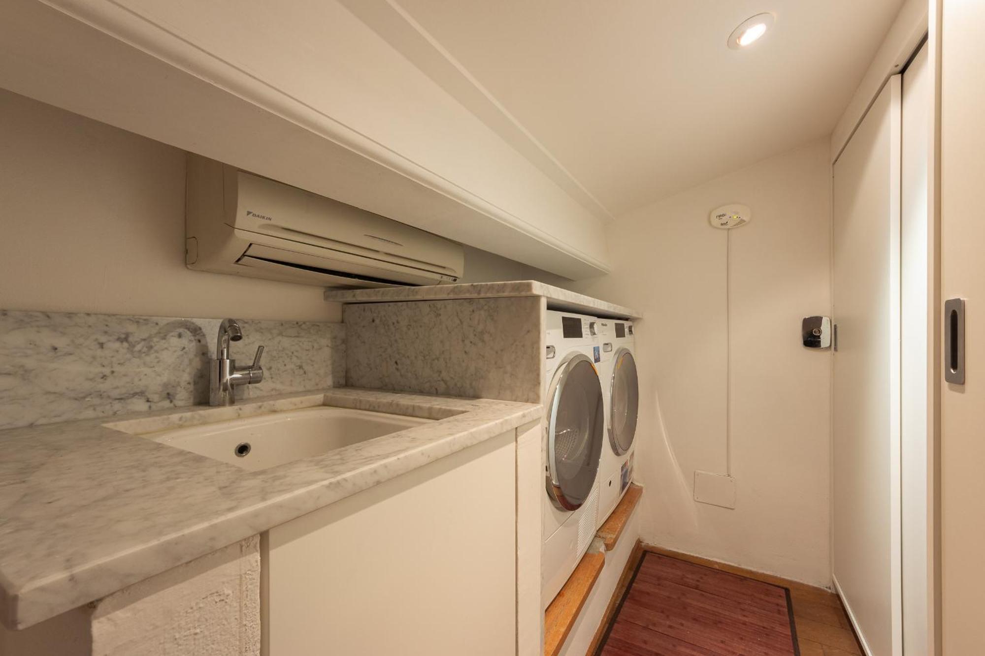 Ferienwohnung Borgo Tegolaio Terrace Florenz Exterior foto